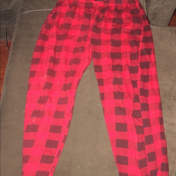 Plaid red and black medium pj pants - Picture 1 of 4